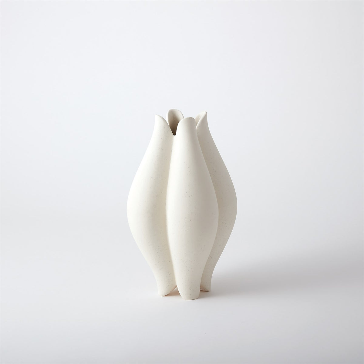 Small floral Pond vase in white
