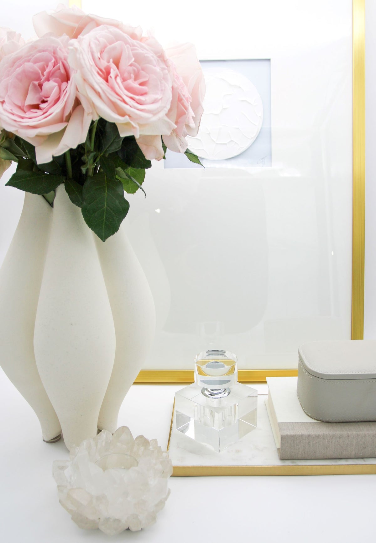 Elegant Marmo marble vanity tray with gold trim in home décor