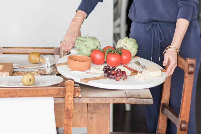 White Round Mod Charcuterie Board - Medium